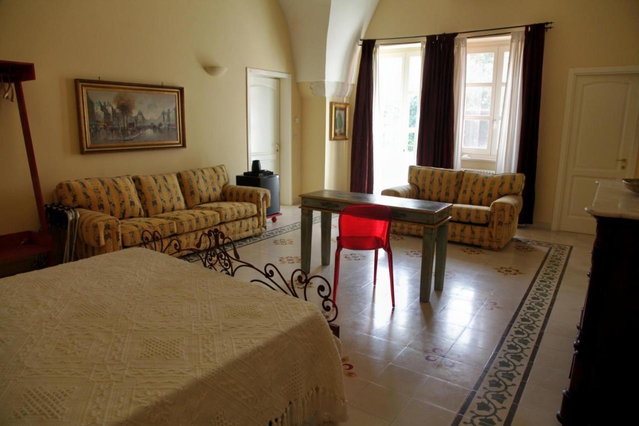 Villa Urso Bed&Breakfast Монтерони ди Лече Екстериор снимка