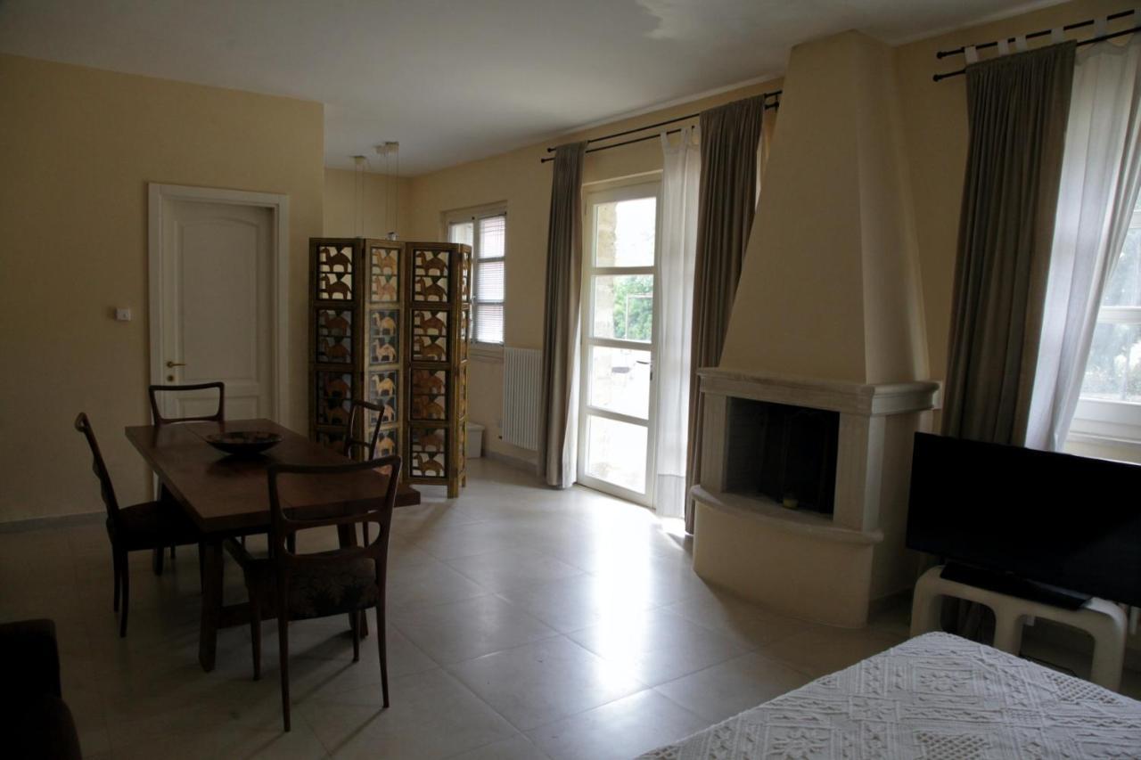 Villa Urso Bed&Breakfast Монтерони ди Лече Екстериор снимка