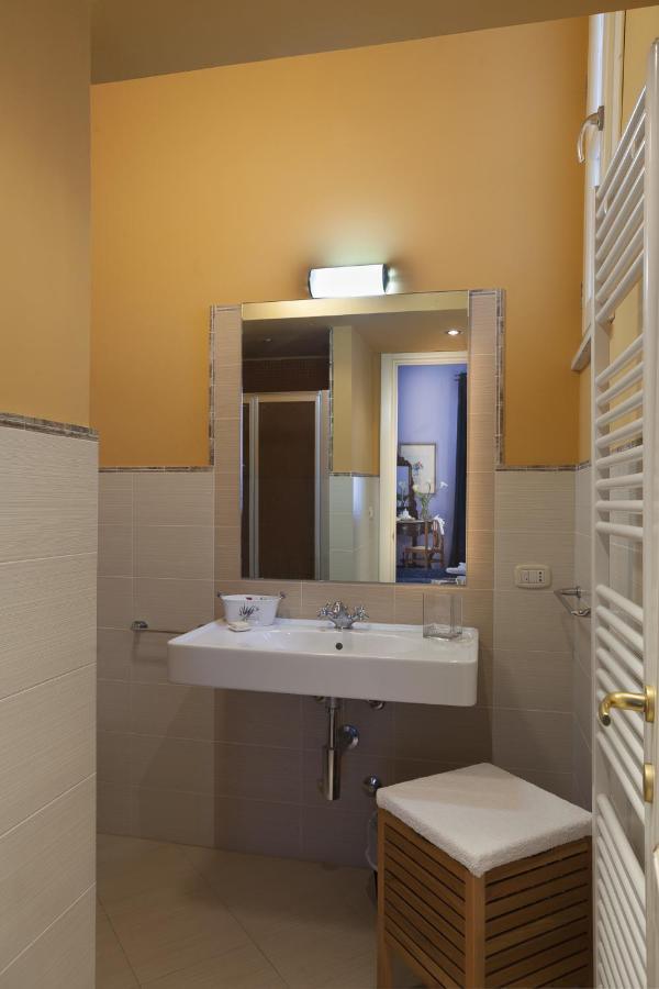 Villa Urso Bed&Breakfast Монтерони ди Лече Стая снимка