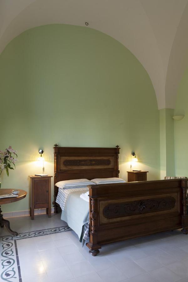 Villa Urso Bed&Breakfast Монтерони ди Лече Стая снимка